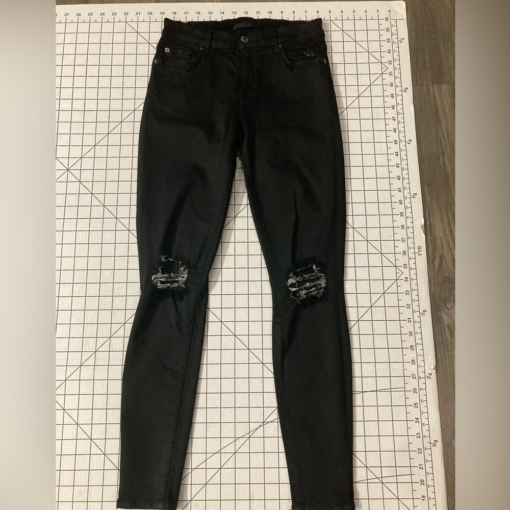 7 For All Mankind Women’s Size 27 Black‎ Distressed Coated Ankle Skinny Jeans